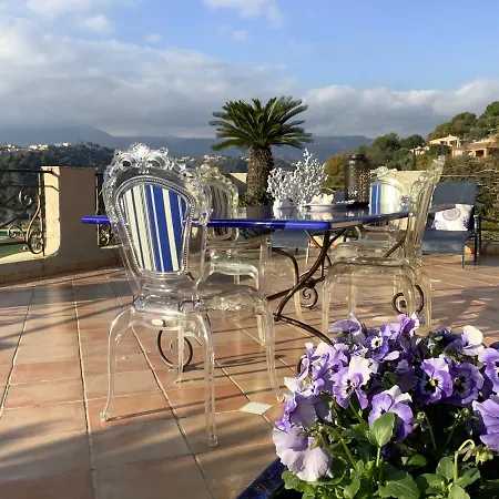 Guest house Les Grimaldines - Maison D'Hotes 2*