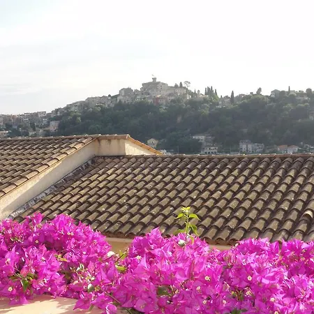 Les Grimaldines - Maison D'Hotes 2*