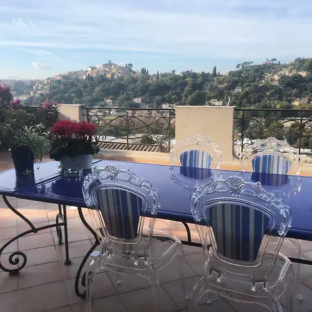 Les Grimaldines - Maison D'Hotes Pensionat