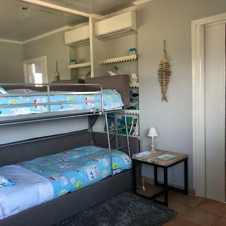 Pensionat Les Grimaldines - Maison D'Hotes