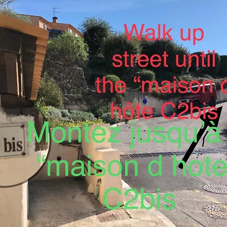Les Grimaldines - Maison D'Hotes 2*