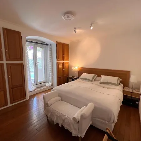 Maison d'hôtes Les Grimaldines - 2*