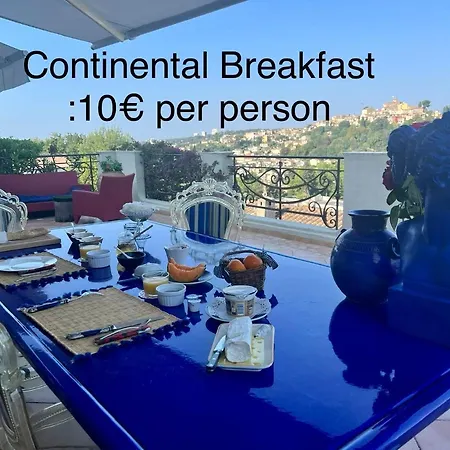 Les Grimaldines - Penzion 4*