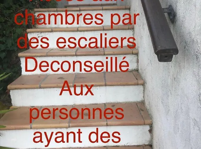 Les Grimaldines - Maison D'Hotes Guest house