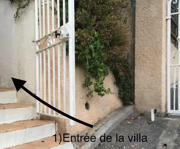 Les Grimaldines - Maison D'Hotes Guest house 4*